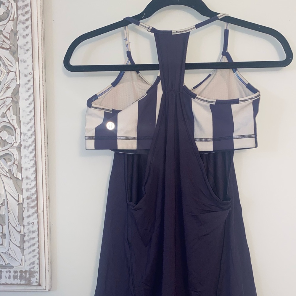 Lululemon yoga top